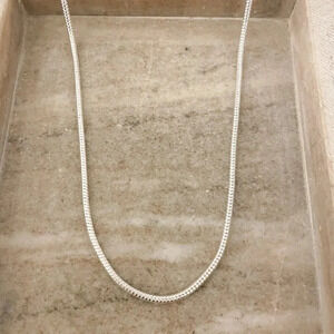 Sleek Silver Herringbone Chain Necklace — Shiny Everyday Layering 19”